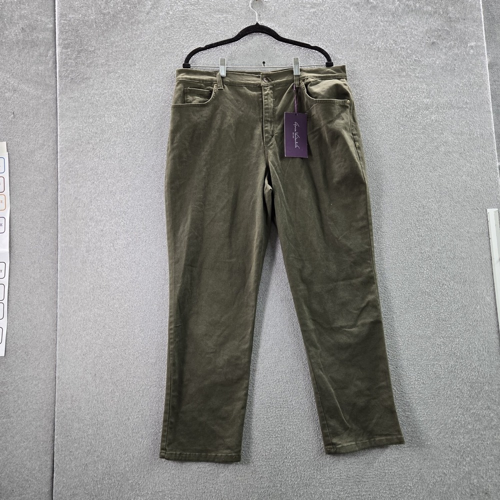 Gloria Vanderbilt Women Pants 18‎ SHORT Green Khakis Twill Button 29" Inseam NWT